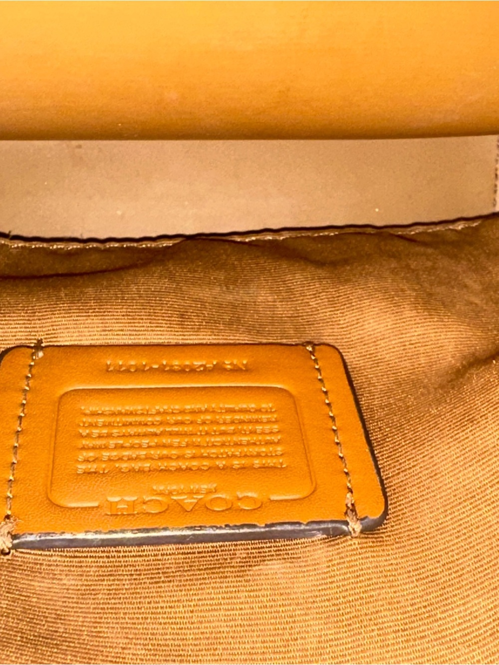 COACH HANDBAG - Picture 12 of 14